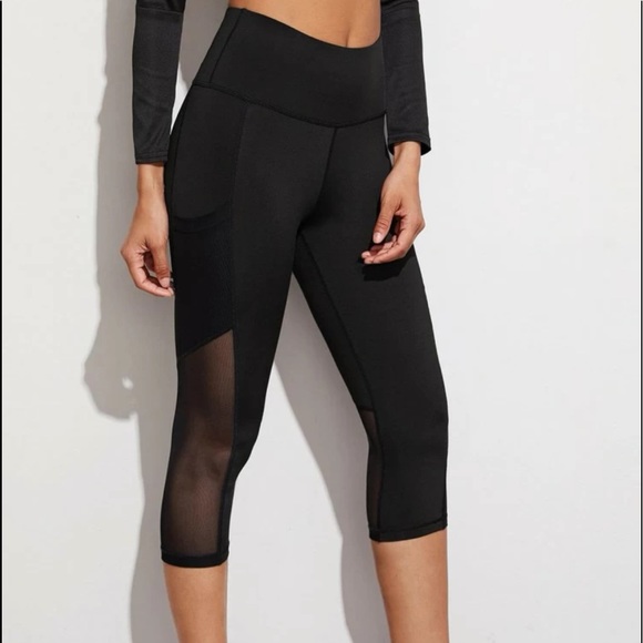 🖤 SHEIN Mesh Insert Cropped Leggings 🖤 - Picture 3 of 10